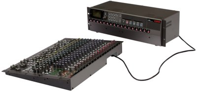 Mezclador (mixer) digital Fostex LR16 de 16 canales
