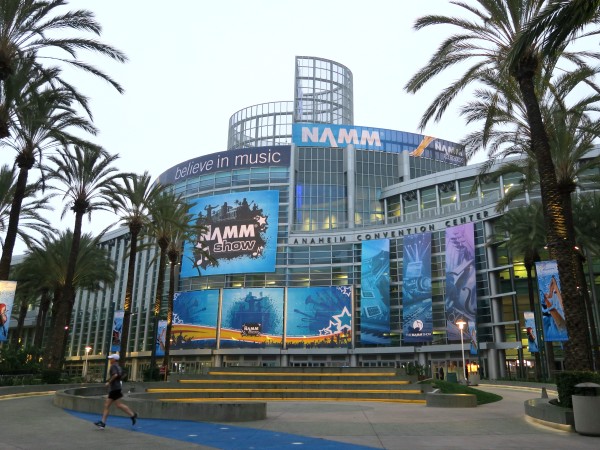 Entrada al NAMM